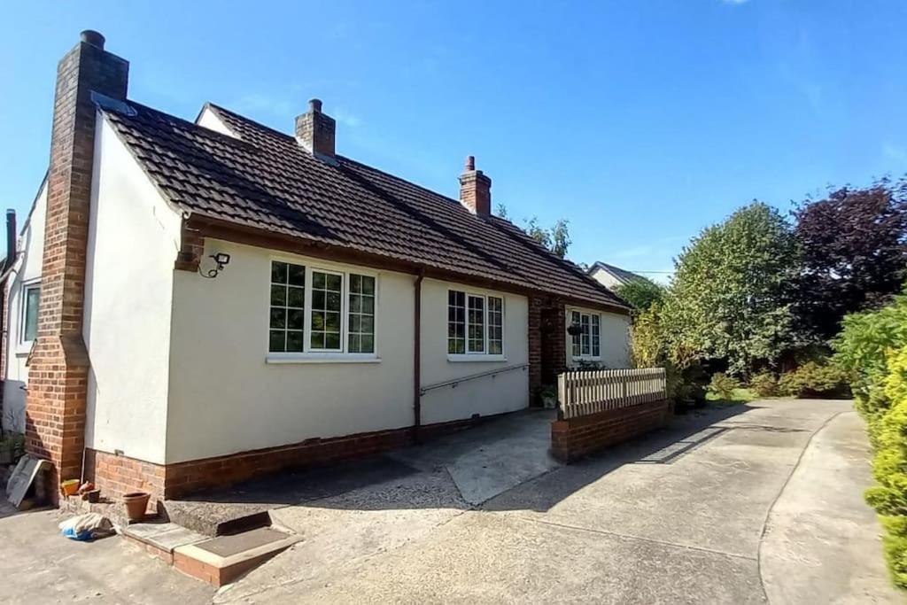 Millfields Cottage And Garden Goxhill  Exterior foto